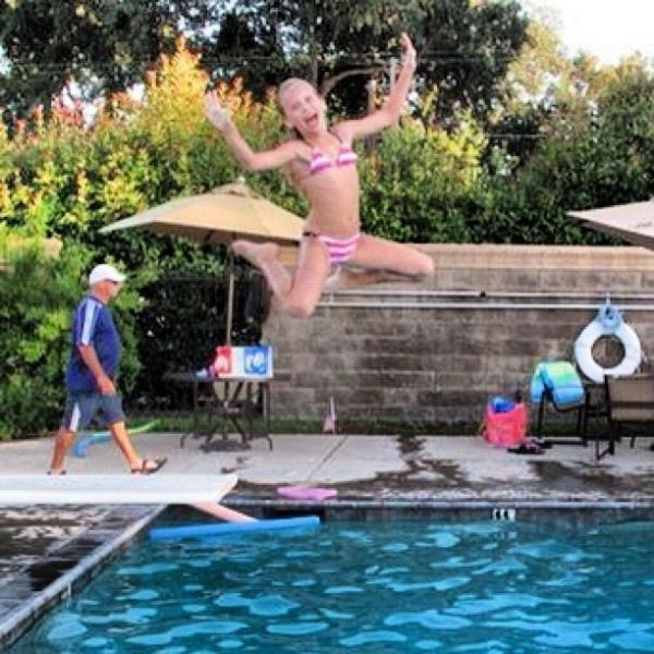 Αννίτα Ναθαναήλ: Διακοπές στη Μύκονο με τις κόρες της! (φωτό)