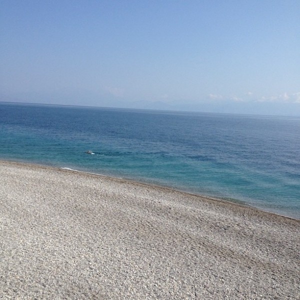 Γιάννης Λάτσιος: Με τα παιδιά του στο Ξυλόκαστρο! (φωτό)