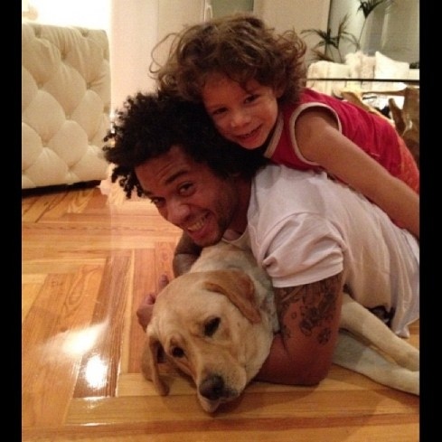 Ο Μαρσέλο, ο γιος και ο… σκύλος