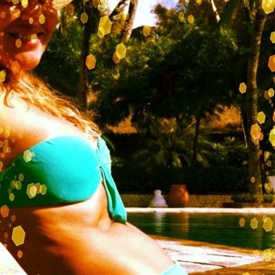 Ναταλία Γερμανού: Φωτογραφίζεται στις διακοπές της και δείχνει τι σημαίνει χωρίς ρετούς!