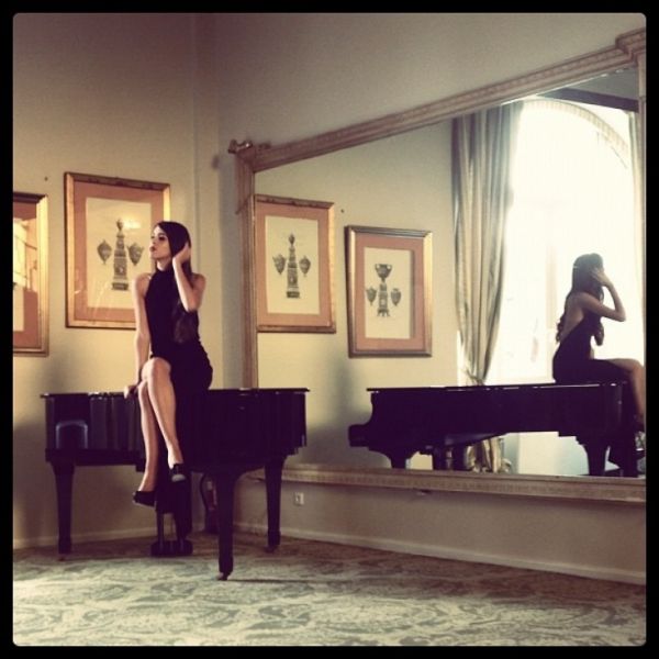 Ποια τραγουδίστρια έκανε αυτή τη φωτογράφηση;  