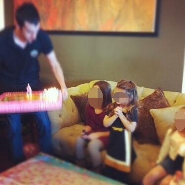 Η Δέσποινα Καμπούρη σε παιδικό πάρτι με την κόρη της (φωτό)