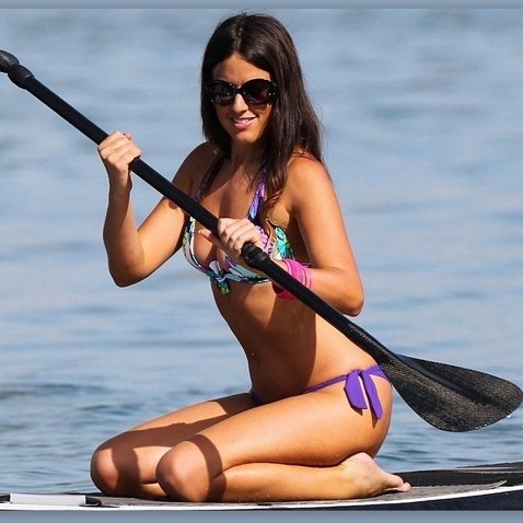 Το κορίτσι και το κανό