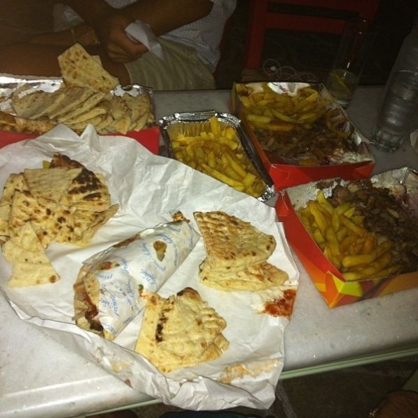 Ο Δεκαπενταύγουστος του Λάκη Γαβαλά!