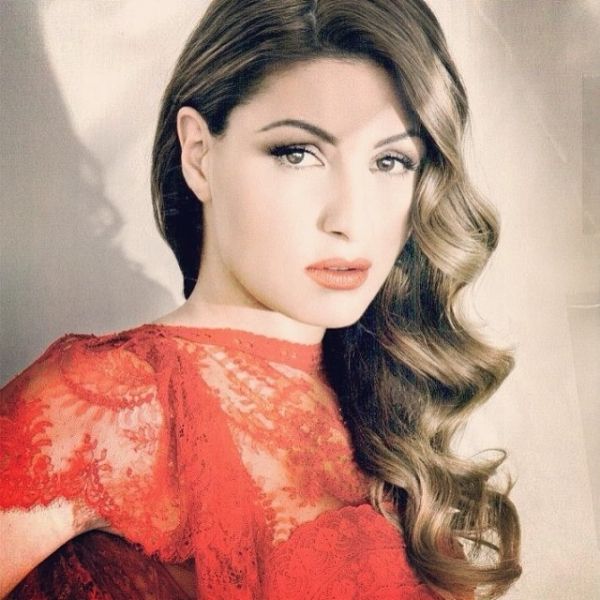 Έλενα Παπαρίζου: Η εγκυμοσύνη, τα λόγια του ανιψιού της που την έκαναν κομμάτια και η φωτογράφηση της επιστροφής της!