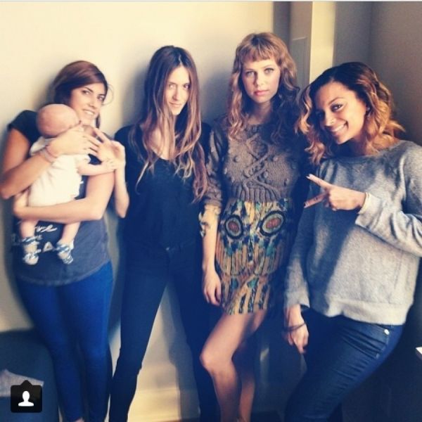 Η νέα φωτογραφία της Σοφίας Καρβέλα με τον Νίκο Junior!