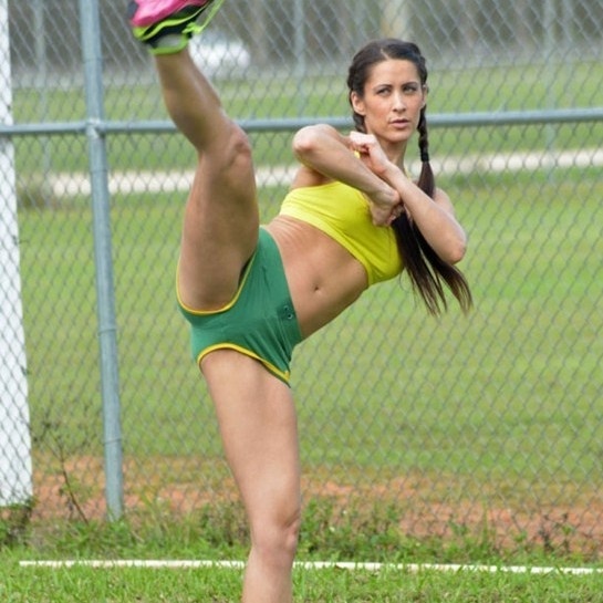 Και σέξι και «επικίνδυνη» η… Anais Zanotti