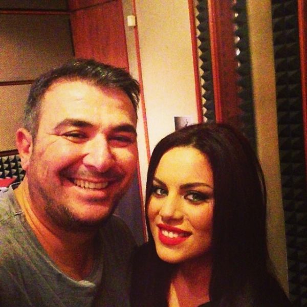 Ο Ρέμος μας συστήνει την ομάδα του στο «The Voice»