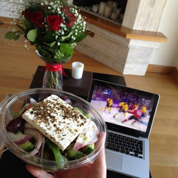 Έτσι γιόρτασαν οι επώνυμοι την ημέρα του Αγίου Βαλεντίνου! (φωτό)