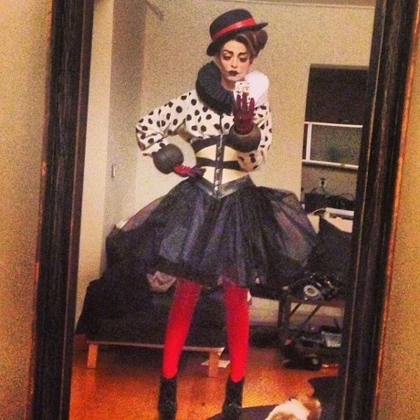 Απόκριες 2014: Οι μεταμφιέσεις των επωνύμων σε φωτογραφίες! 