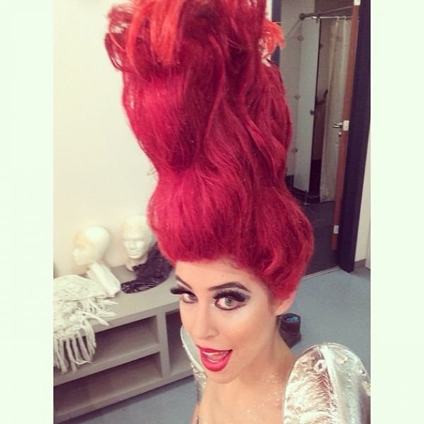 Η Demy έγινε κοκκινομάλλα! (φωτό)