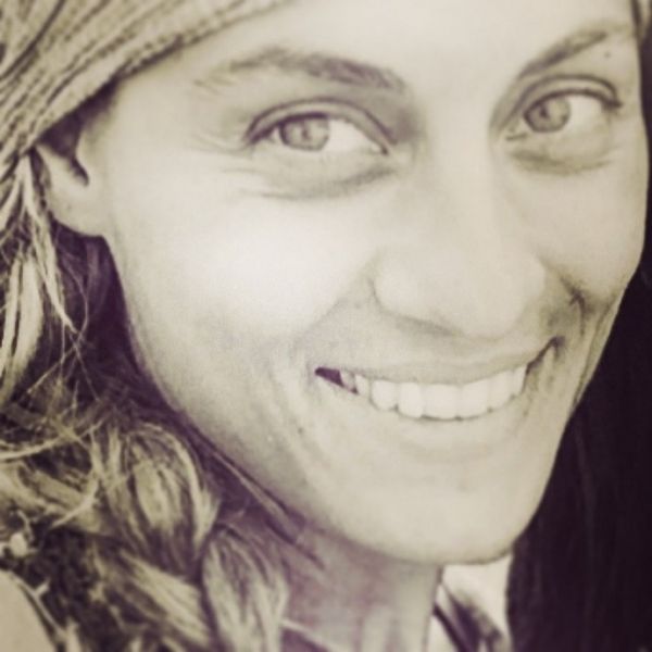 Ελεονώρα Μελέτη: Τριήμερο με τις φίλες της στα Κύθηρα