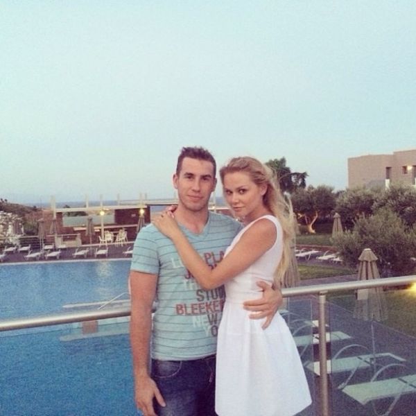 Η Πολωνέζα που αναστάτωσε την Eurovision κάνει διακοπές στην Ελλάδα