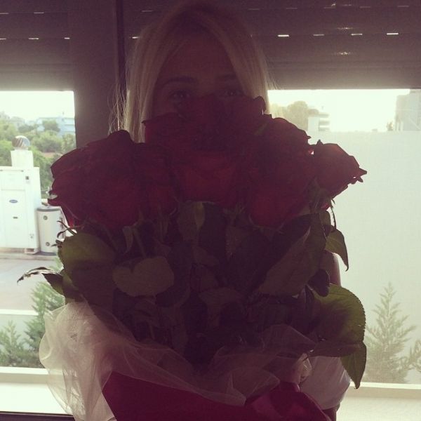 Δείτε το δώρο που πήρε η Σκορδά για την γιορτή της