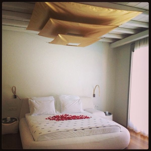 Η Φειδά έστρωσε το νυφικό της κρεβάτι!