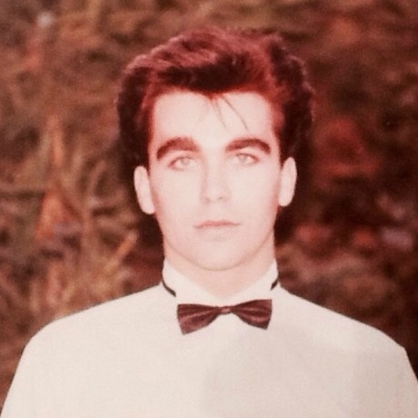 Δείτε τον Τρύφωνα Σαμαρά στα 15 του!