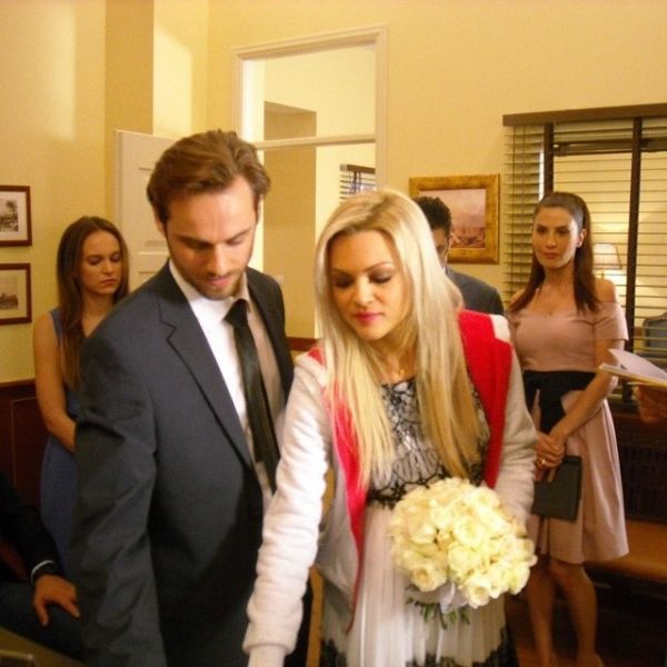 Βίκυ Κάβουρα:  Ιδού ο πολιτικός της γάμος!