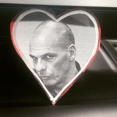 Η ξένη δημοσιογράφος, που «τρελάθηκε» με τον Γιάννη Βαρουφάκη