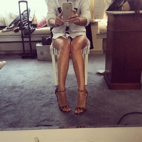 Η σέξι, selfie φωτογραφία της Ελληνίδας τραγουδίστριας