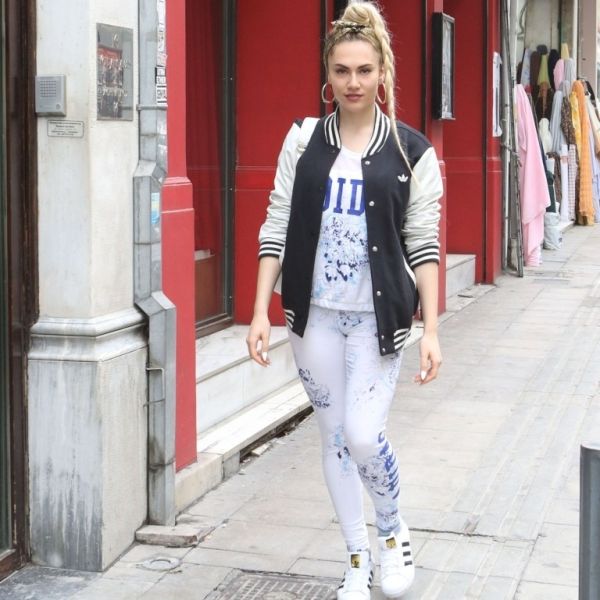 Το street style της Έλενας Τσαγκρινού