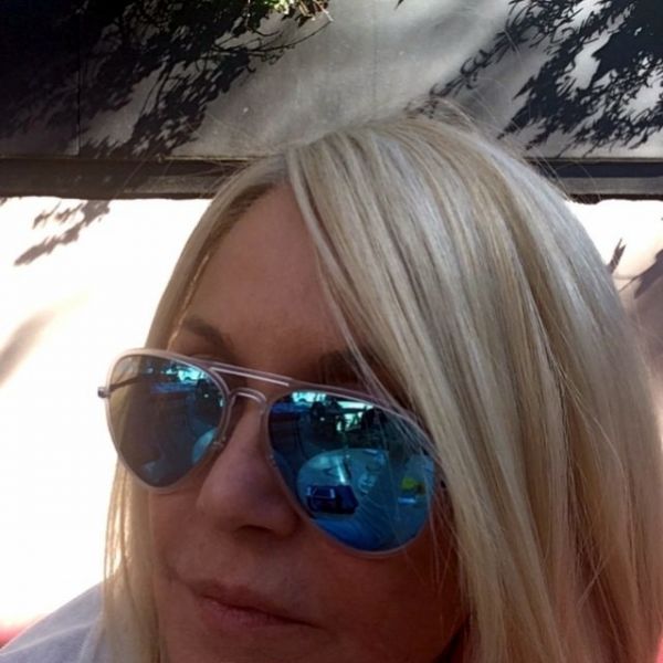 Απίστευτη αλλαγή! Δείτε την Ρούλα Κορομηλά πιο αδύνατη από ποτέ!