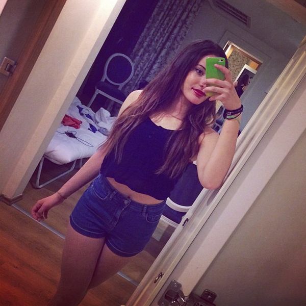 Πώς να μη βγουν καλλονές με τέτοιους γονείς;