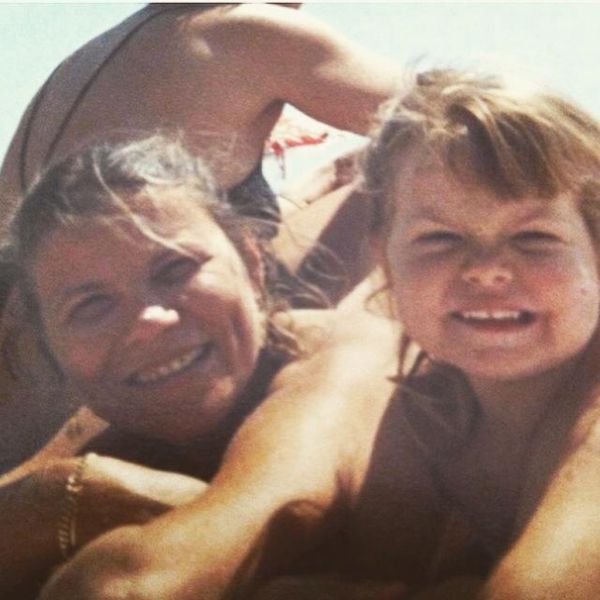 Ποια γνωστή ηθοποιός είναι το κοριτσάκι της φωτό;