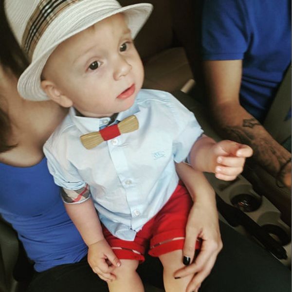 Ελληνίδα εστεμμένη βάφτισε τον γιο της! (φωτό)