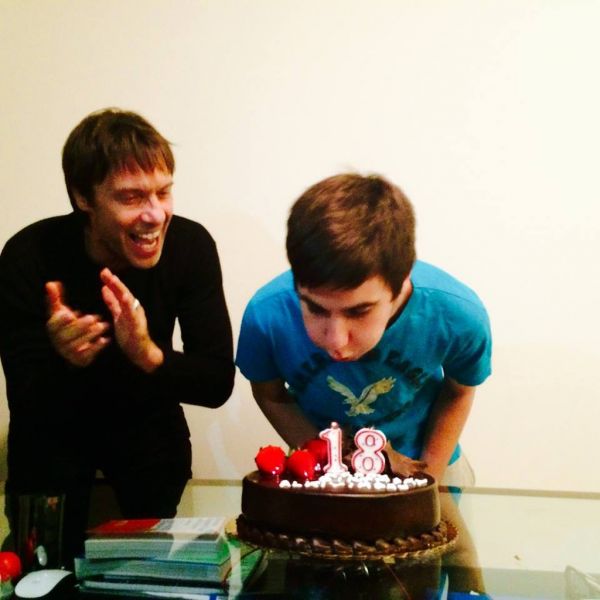 Ο γιος του έγινε 18 και το γιόρτασαν μαζί στην Νέα Υόρκη