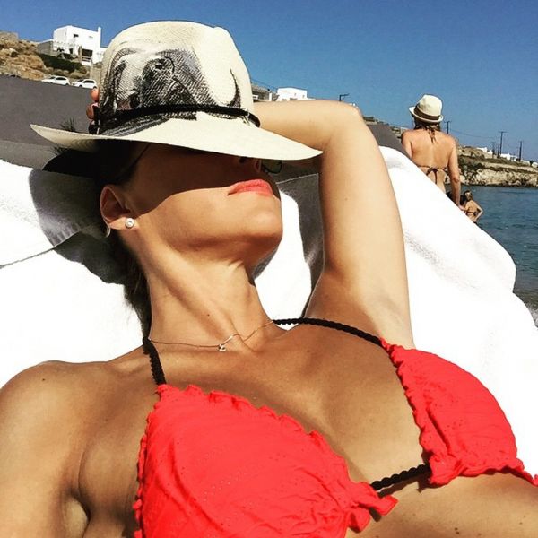 Αποκοιμήθηκε στην παραλία της Μυκόνου!