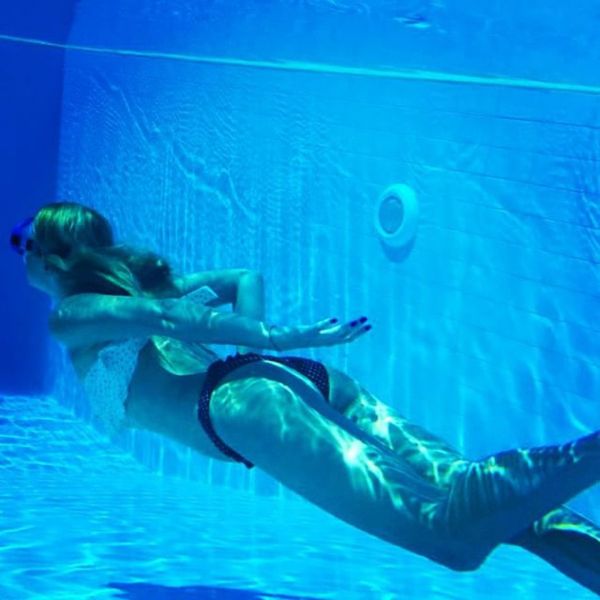 «Δελφίνι» η Ελληνίδα παρουσιάστρια!