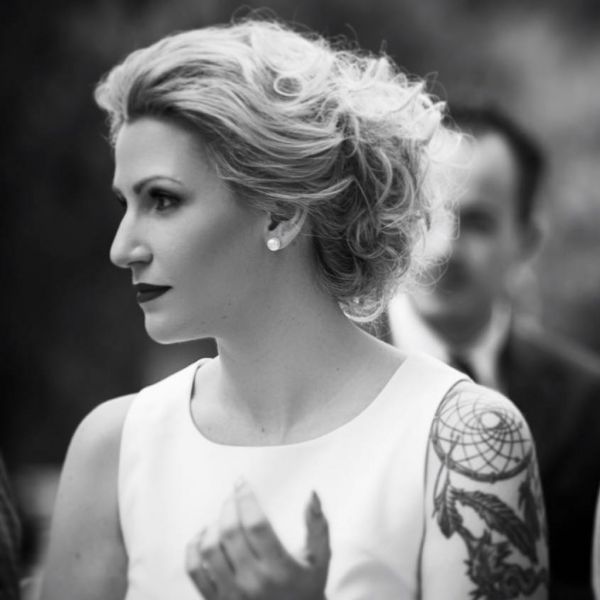 Δεν θα πιστεύετε ποιου Έλληνα ηθοποιού είναι κόρη η καλλονή!