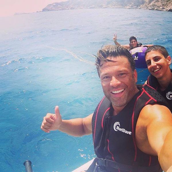 Το άλμπουμ του Κώστα Σόμμερ από τις διακοπές του