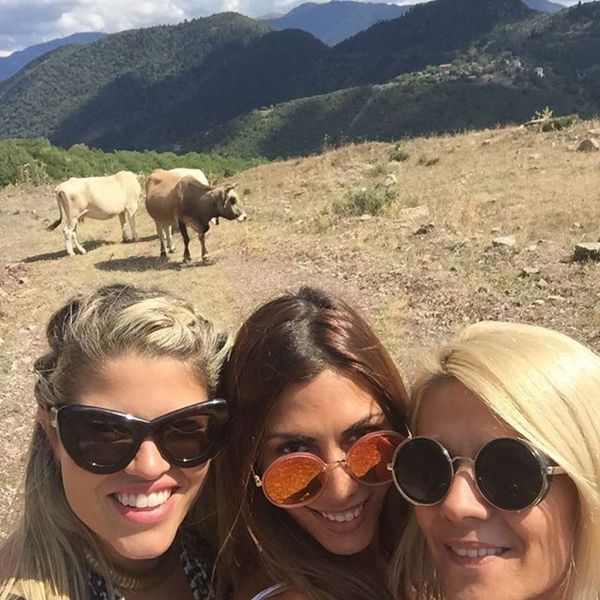 Ιωάννα Μπούκη: Με τις φίλες της στα Άγραφα
