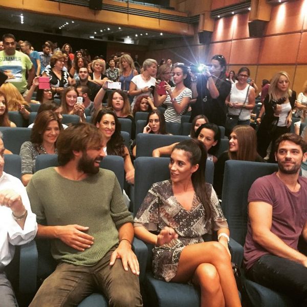 Οι συντελεστές του «Μπρούσκο» είδαν το νέο επεισόδιο με τους θαυμαστές τους