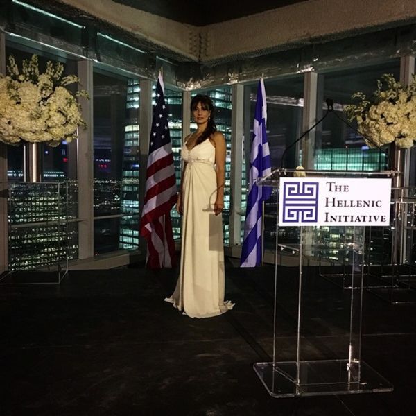 Αναστασία Ζαννή: Τραγούδησε για την Ελλάδα στην Αμερική