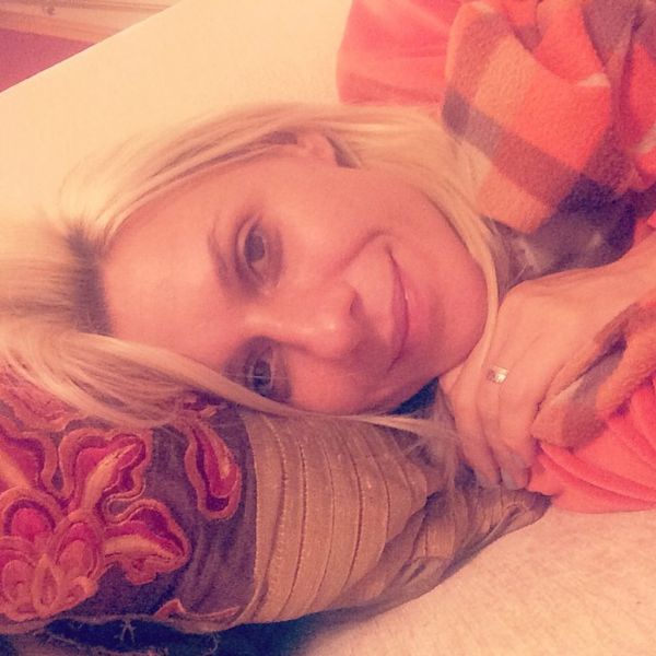 Κατερίνα Καραβάτου: Το μήνυμα και η φωτογραφία της μετά την λιποθυμία