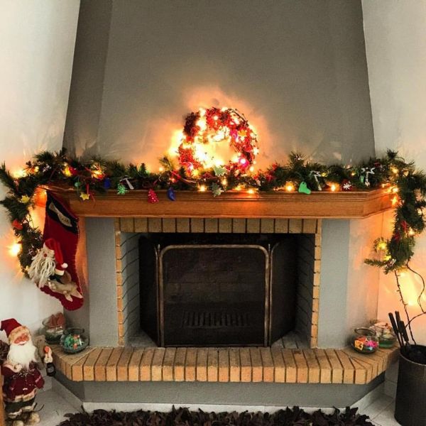 Στόλισε το σπίτι της για τα Χριστούγεννα η…