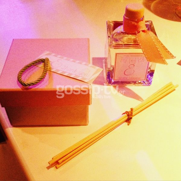 Οι πρώτες φωτό από το party της βάπτισης της κόρης Ρέμου-Μπόσνιακ και η μπομπονιέρα! 