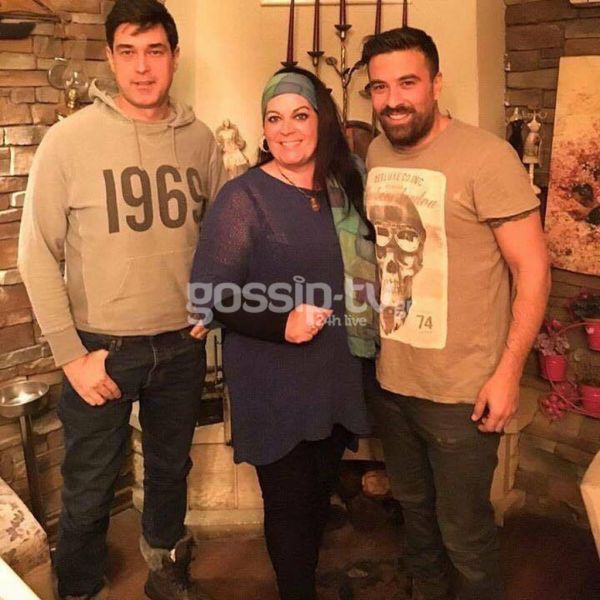 Η Μαρία Εκμεκτσίογλου με τον Μπουράκ Χακί και τον Γιάννη Αϊβάζη