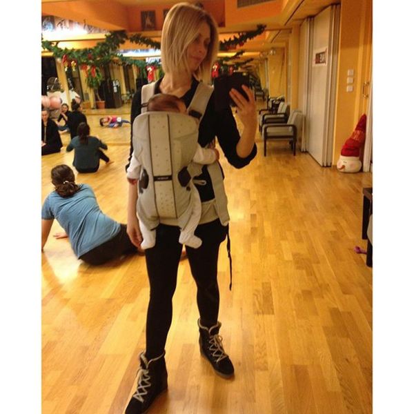 Έκανε βόλτες με το έξι μηνών  μωρό της σε παραλία της Καλαμάτας