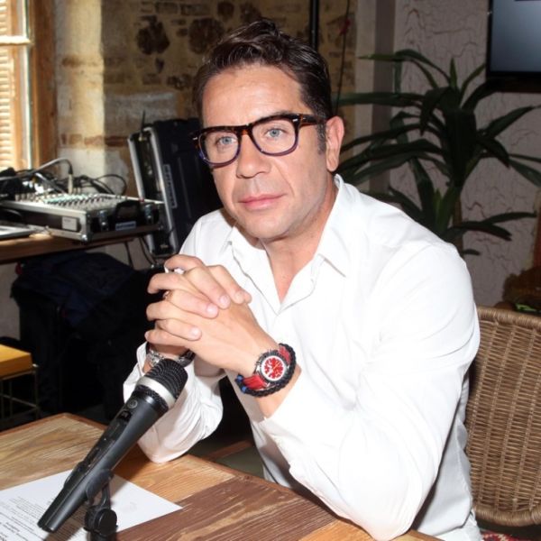 Σοφιστικέ ο Γιώργος Μαζωνάκης