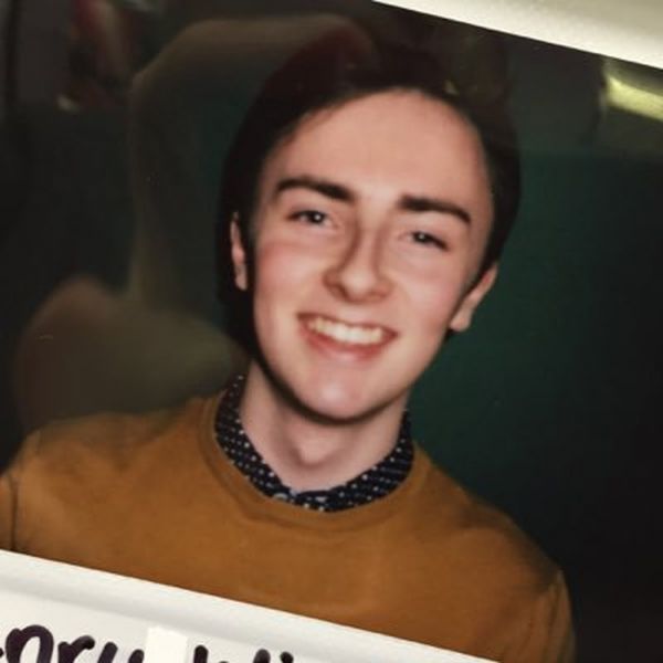 Το μυστήριο λύθηκε και ο Ugly Naked Guy από τα «Φιλαράκια» αποκαλύπτεται! Δείτε ποιος ηθοποιός είναι