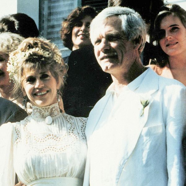 Τζέιν Φόντα: Βγάζει σε δημοπρασία το νυφικό της