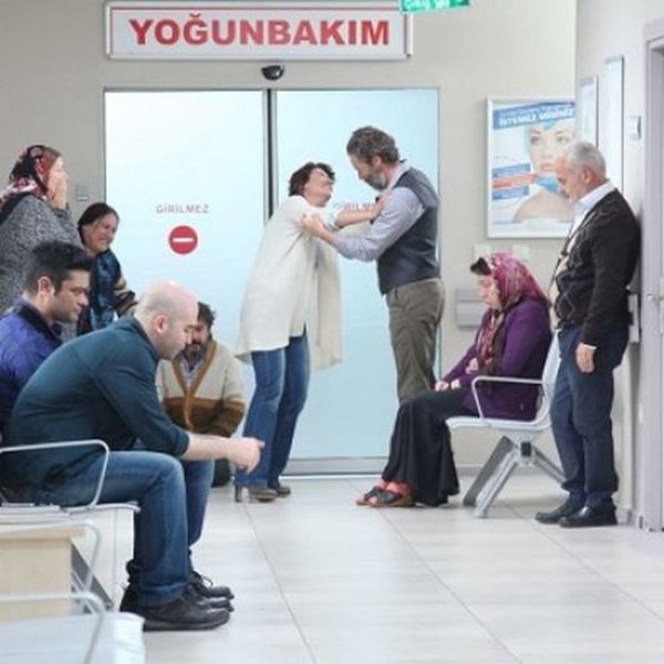 Bahar: Δάκρυα στο νοσοκομείο