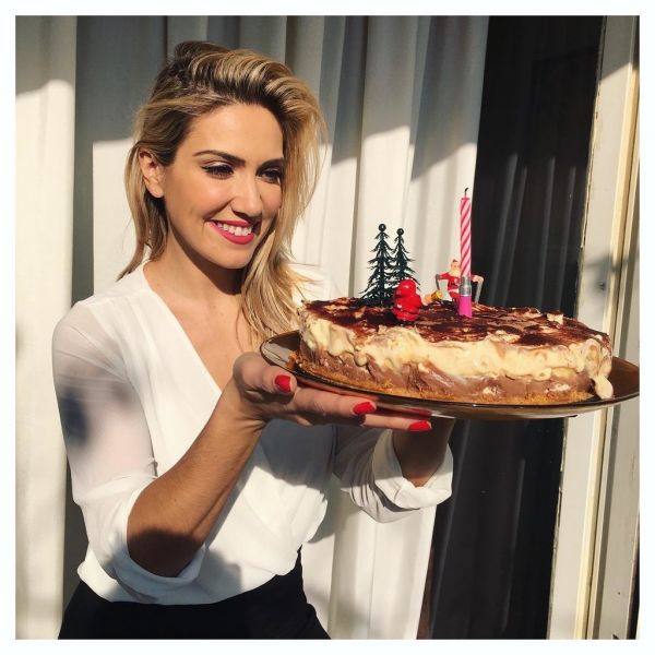 Γενέθλια για την Έλενα Παπαβασιλείου – Πόσο χρονών γίνεται;