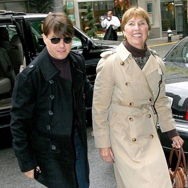 Δύσκολες ώρες για γνωστό ηθοποιό: «Έχασε» τη μαμά του – Πέθανε στον ύπνο της