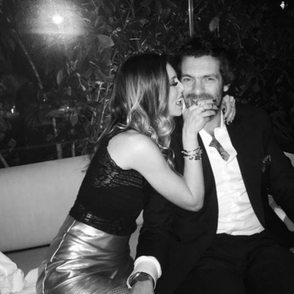 Αθηνά Οικονομάκου: Μέσα στα μέλια με τον σύντροφό της