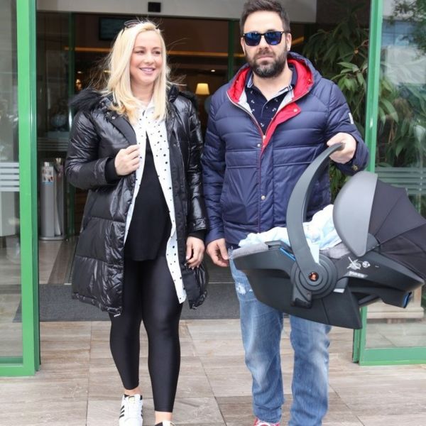 Ευτυχισμένοι γονείς