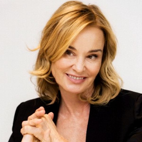 Πασίγνωστη ηθοποιός: «Έχω δει φαντάσματα. Τα περισσότερα είναι καλοπροαίρετα»